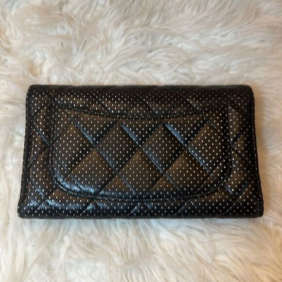 Chanel Flap Wallet - Picture 3 of 16